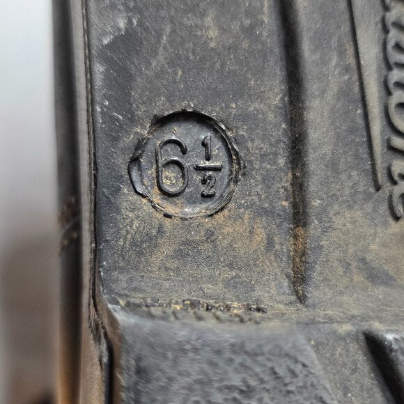 Blundstone Chelsea Women's 6.5 Black Leather Boots Lug Heal - Picture 14 of 16